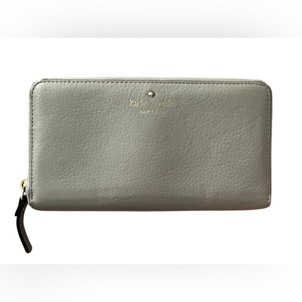 Kate Spade New York Gray Pebbled Leather Zip-Around Continental Wallet CLEAN